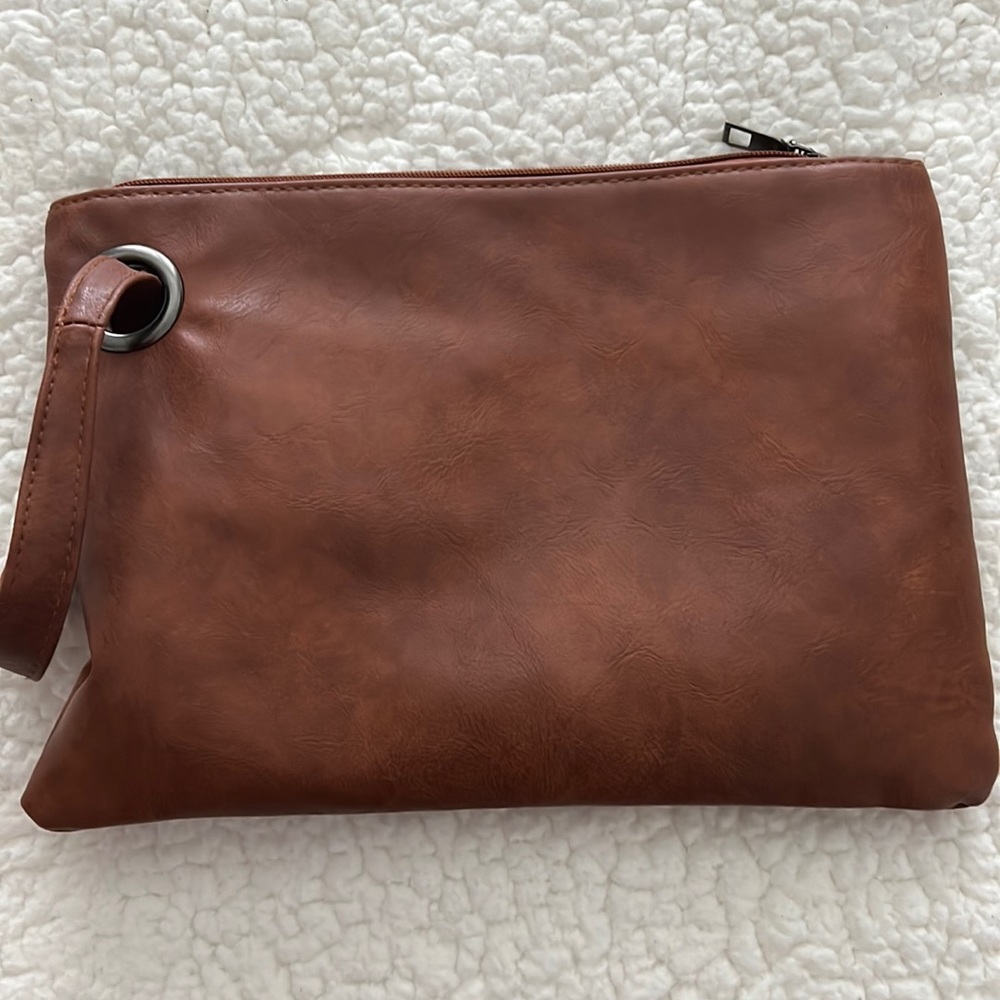 Cognac wristlet